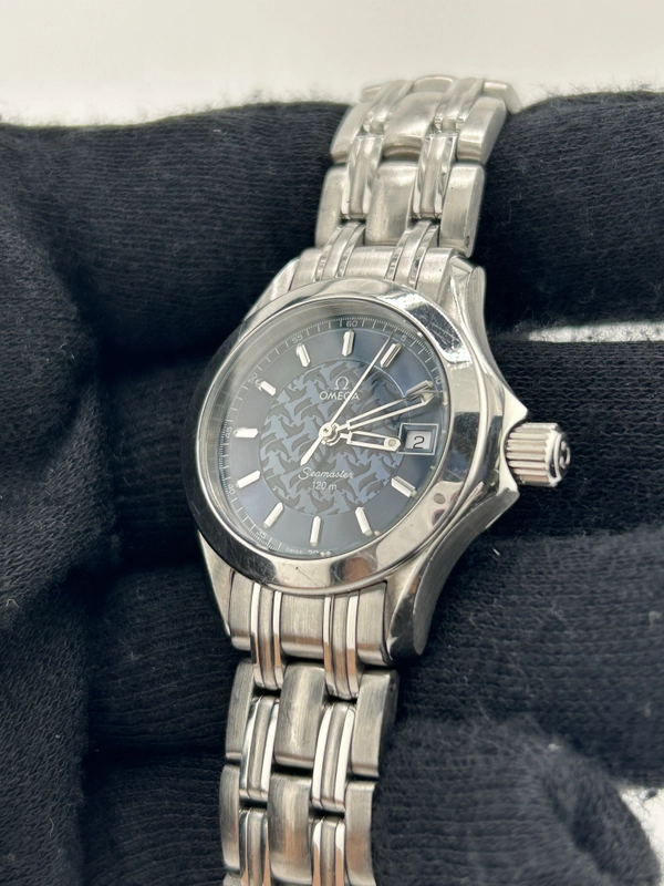 Omega Seamaster 120m Blue Dial Ref. 2586.80 Complete 2000 view 3