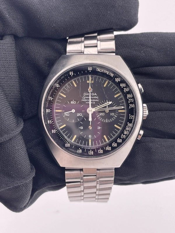 Omega Speedmaster Mark II Black Dial on Stainless Steel Bracelet Ref. 145.014