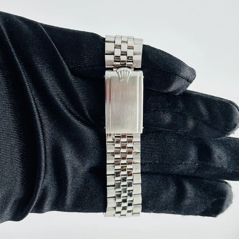 Rolex Datejust Silver Stick / Has Spots Dial on Folded Jubilee Bracelet Ref. 1601/4 1970 view 4