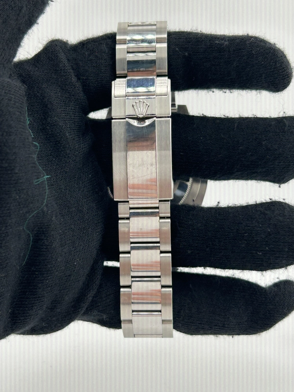 Rolex GMT-Master II "Sprite" Black Dial on Oyster Steel Bracelet Ref. 126720VTNR Card 2025 view 4
