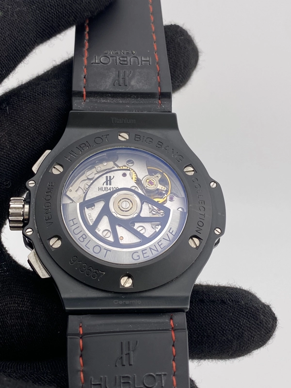 Hublot Big Bang Black Dial on Leather Strap Ref. 301.CI.1123.GR with Box view 7
