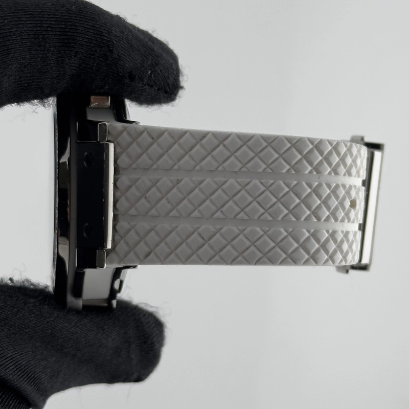 Hublot Big Bang White Dial on Rubber Strap Ref. 301.SE.230.RW.114 Card Open Date view 3