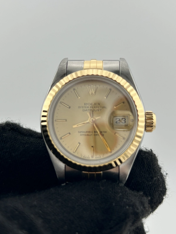 Rolex Datejust Lady Champagne Stick Dial on Jubilee Ref. 69173 1991 view 3