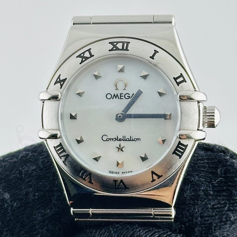Omega Constellation M.O.P Dial on Stainless Steel Bracelet Ref. 1561.71.00 view 2
