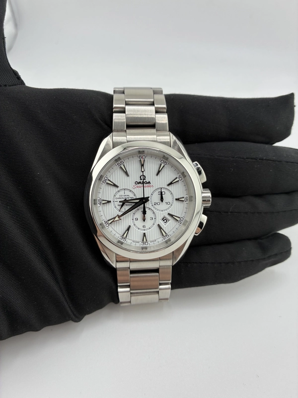 Omega Seamaster Aqua Terra White Dial on Stainless Steel Bracelet Ref. 231.10.44.50.04.001 Card 2012 view 3