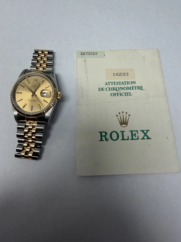 Rolex Datejust Champagne Stick Dial on Jubilee Ref. 16233 Papers 1990 view 5