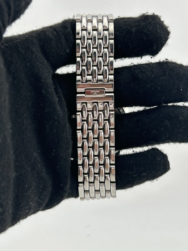 Jaeger Le Coultre Master Moon/Master Calendar Silver Dial on Stainless Steel Bracelet Ref. 140.8.98.S/Q143812A Complete 2003 view 4