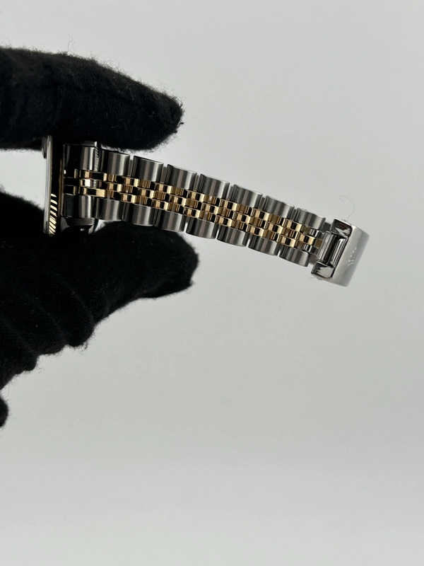 Rolex Date Silver/Gold Stick Dial on 2 Tone Jubilee D Link Bracelet Ref. 69173 1984 view 5