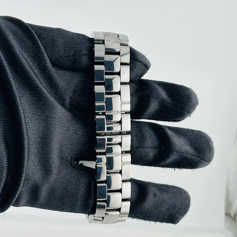 Chanel J12 Gray Dial on Ceramic Bracelet Ref. H3099 view 4