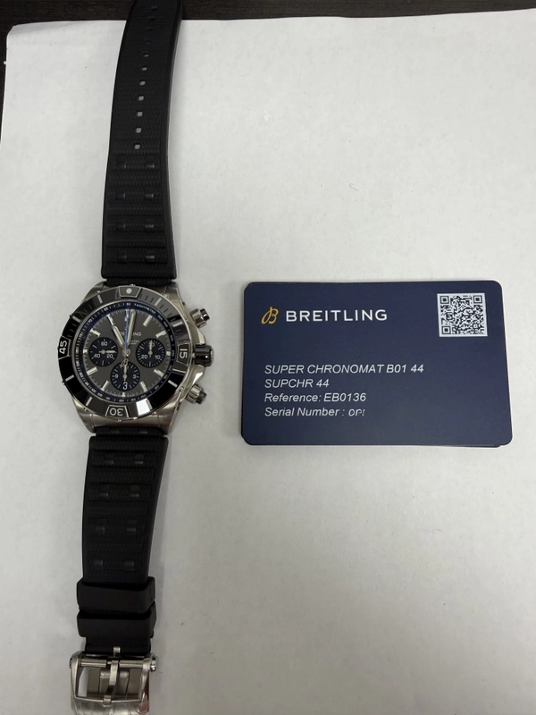 Breitling Super Chronomat B01 Anthracite Dial on Rubber Strap Ref. EB0136251M1S1 Card 2026 view 6