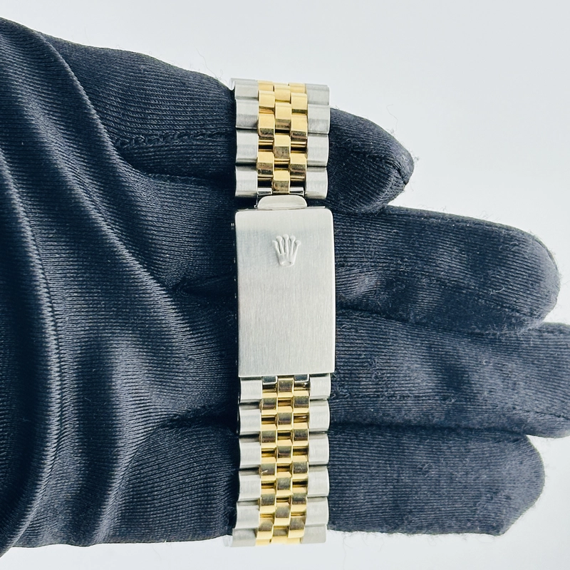 Rolex Datejust Champagne Stick Dial on D Link Jubilee Bracelet Ref. 16013 1986 view 4