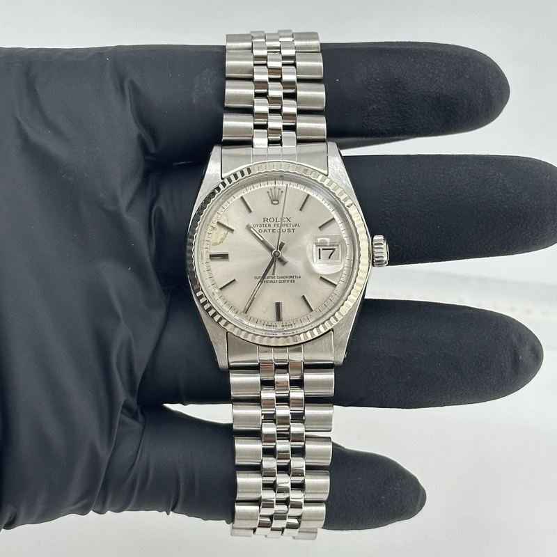 Rolex Datejust Silver Stick / Has Spots Dial on D Link Jubilee Ref. 1601/4 1979 view 2