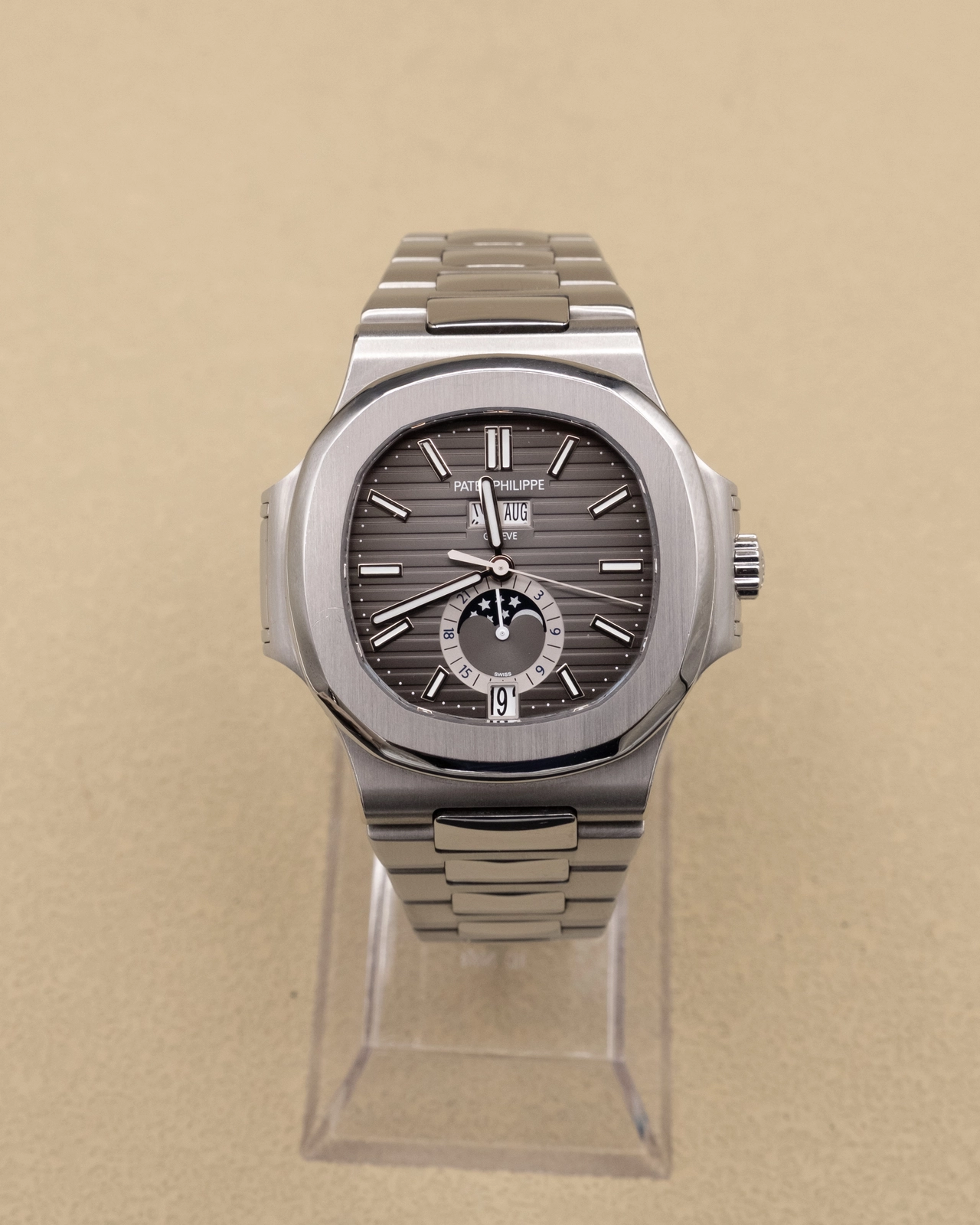 2015 Patek Philippe Black Dial Complete 5726/1A-001