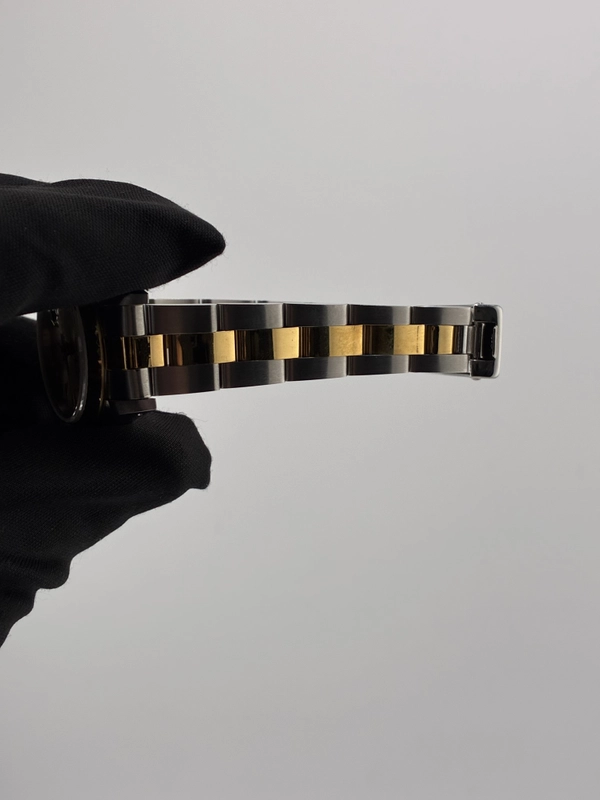 Rolex Lady-Datejust Champagne/Gold Stick Dial on Oyster Bracelet Ref. 69173 1989 view 5
