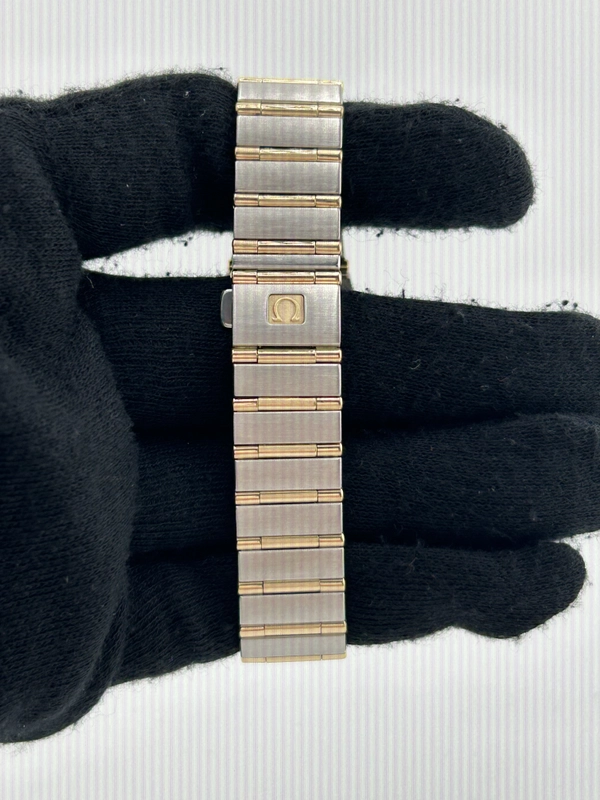 Omega Constellation White Mop Dial on 2 Tone Yellow Gold/Stainless Steel Bracelet Ref. 766.1201 view 4