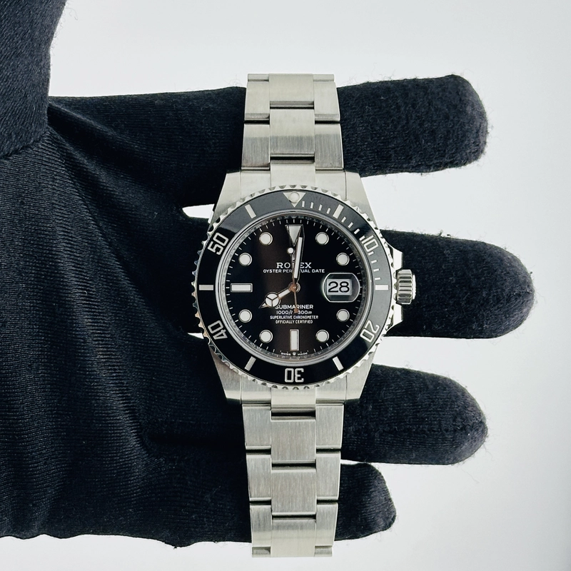 Rolex Submariner Black Dial on Oyster Bracelet Ref. 126610LN Card 2024 view 2