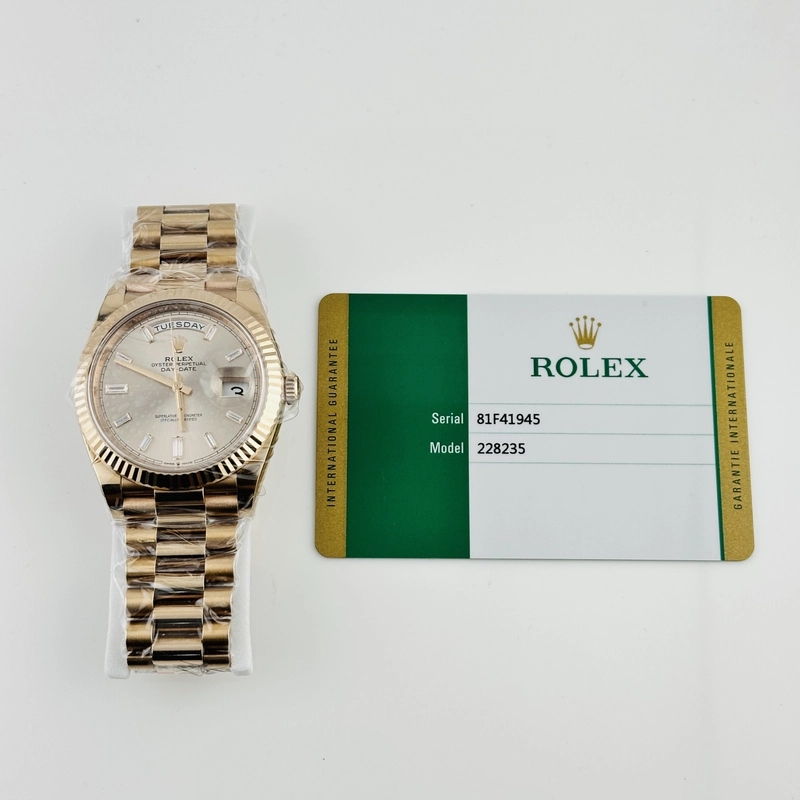 Rolex Day Date Sundust Baguette Dial on President Bracelet Ref. 228235 Card 2019 view 7