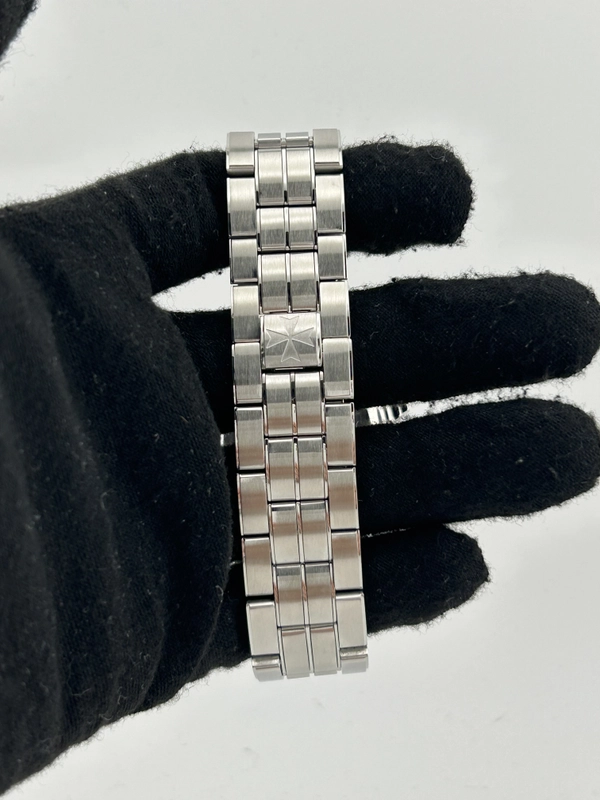 Vacheron Constantin Royal Eagle Gray Arabic Numerals Dial on Stainless Steel Bracelet Ref. 49145 with Box view 4