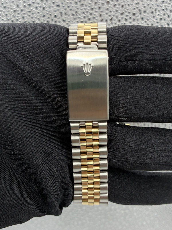 Rolex Datejust Champagne Diamond Factory Dial on Jubilee Ref. 16233G 1994 view 2